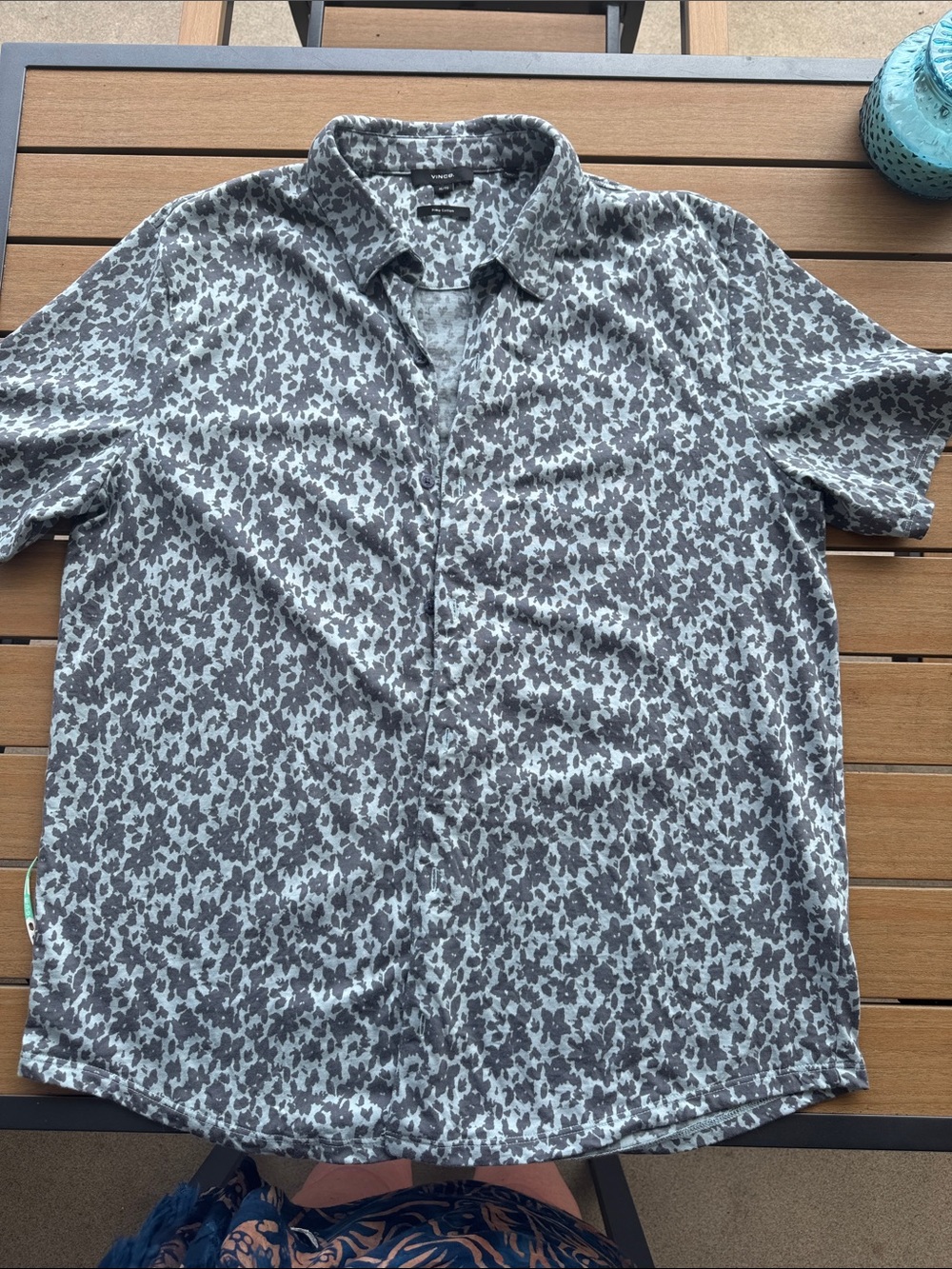 🩵Vince Men’s Light Blue Floral print Pima Cotton Short-Sleeve Button Down 🩵